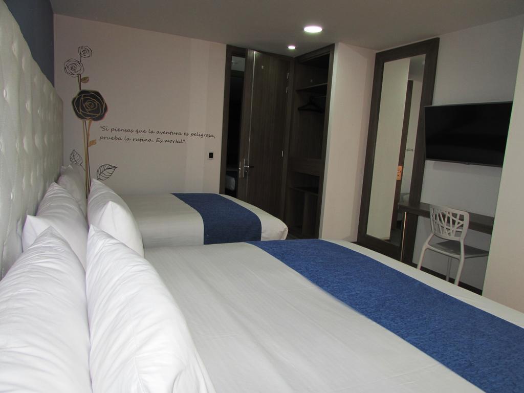 Aw Hotel Plaza Miranda Μπογκοτά Εξωτερικό φωτογραφία