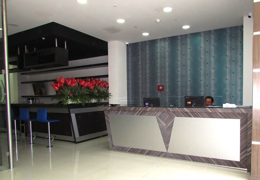 Aw Hotel Plaza Miranda Μπογκοτά Εξωτερικό φωτογραφία