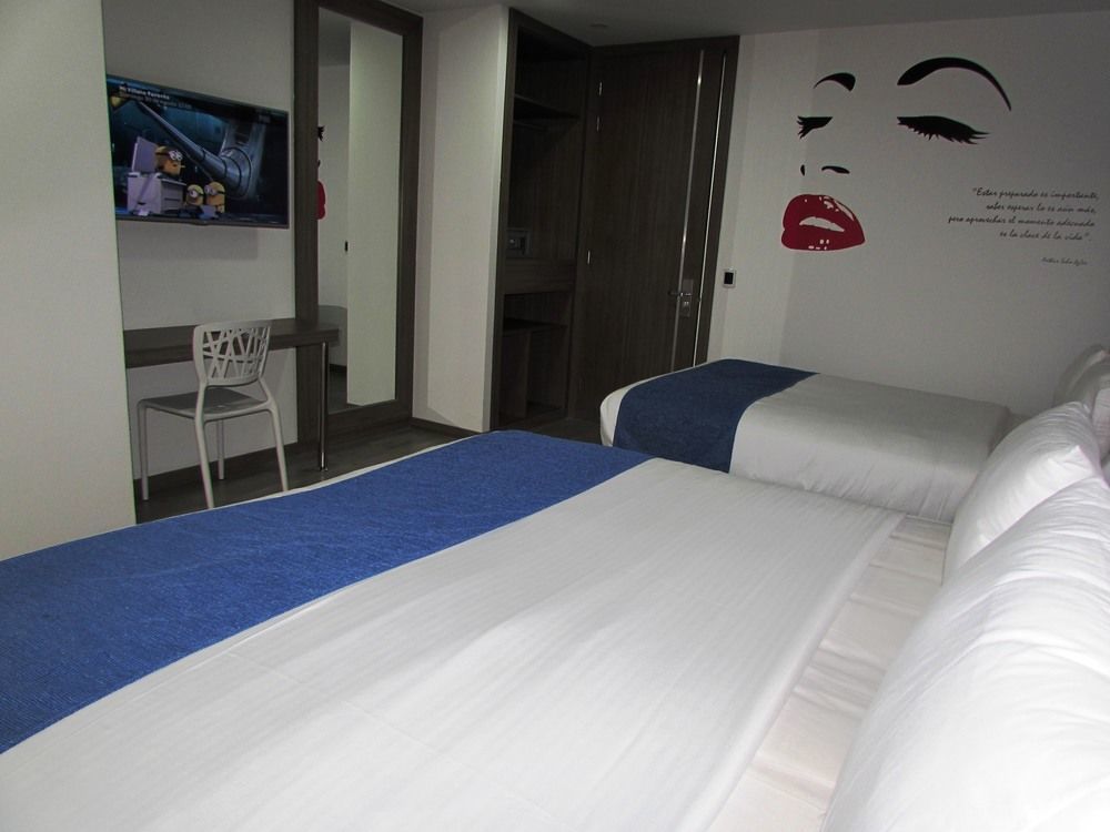 Aw Hotel Plaza Miranda Μπογκοτά Εξωτερικό φωτογραφία
